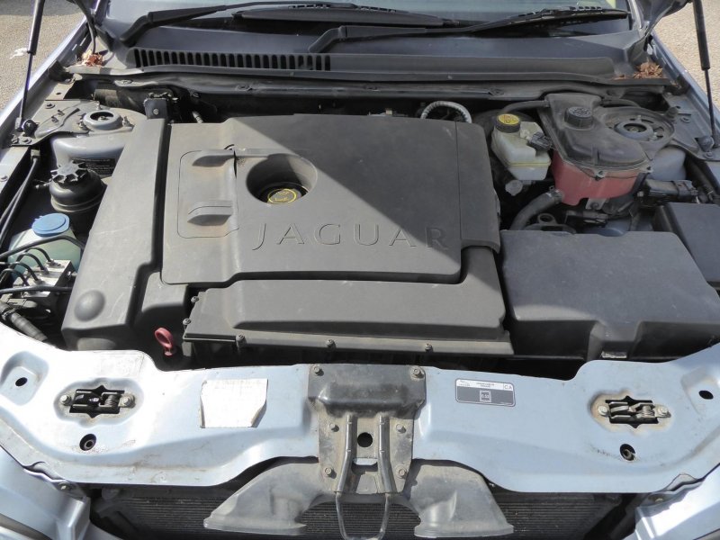 JAGUAR X-TYPE