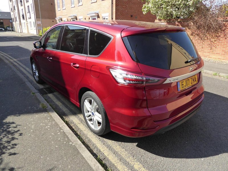 FORD S-MAX
