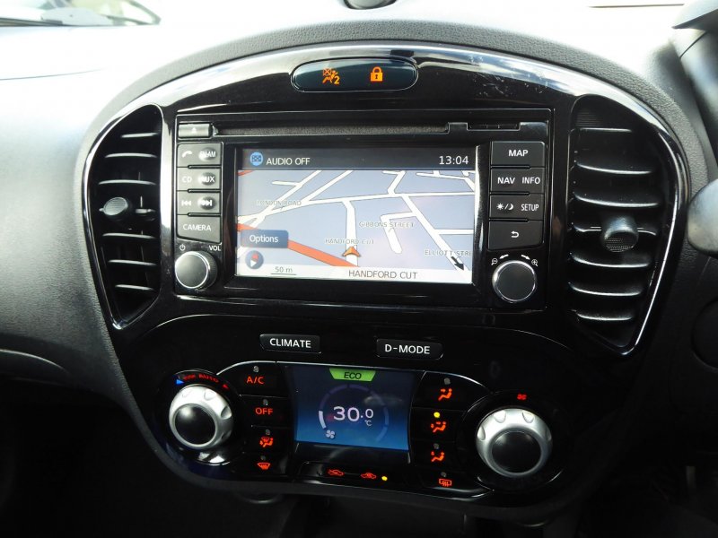 NISSAN JUKE