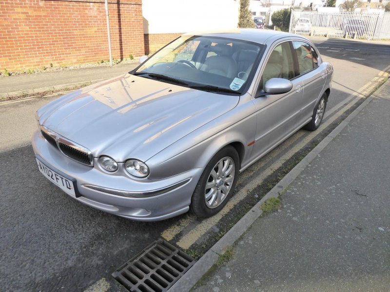 JAGUAR X-TYPE