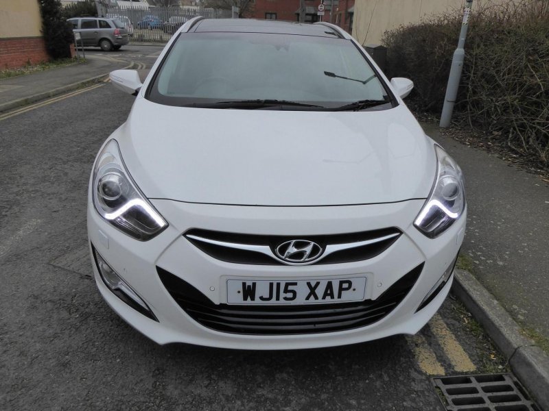 HYUNDAI I40