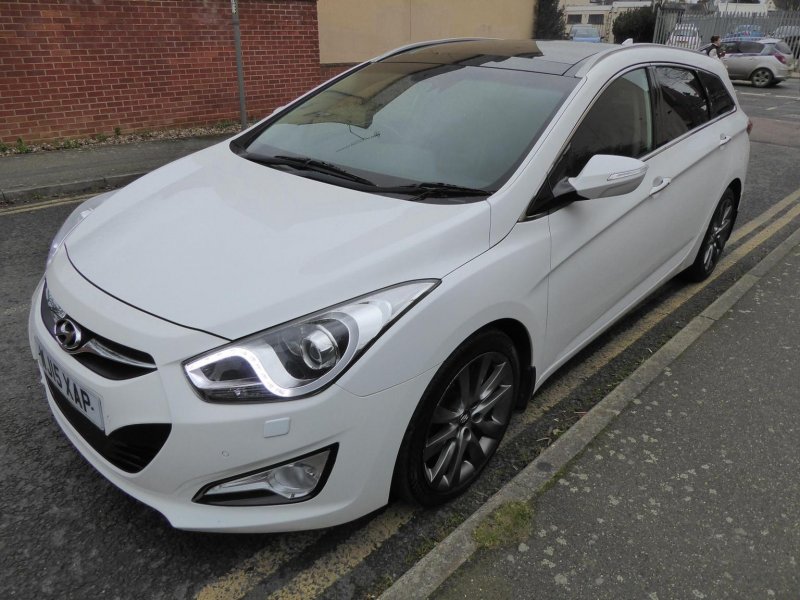 HYUNDAI I40