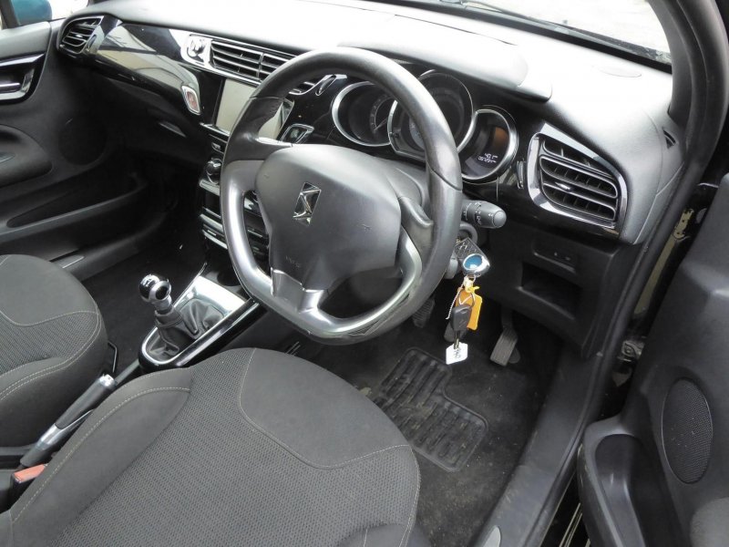 DS AUTOMOBILES DS 3