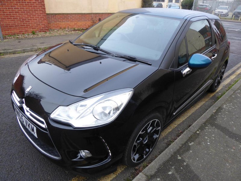 DS AUTOMOBILES DS 3