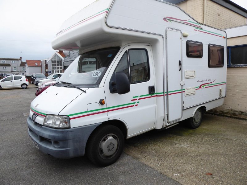 PEUGEOT BOXER
