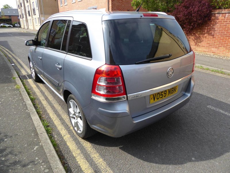 VAUXHALL ZAFIRA