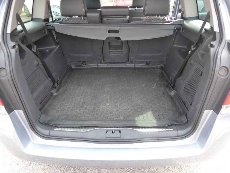 VAUXHALL ZAFIRA
