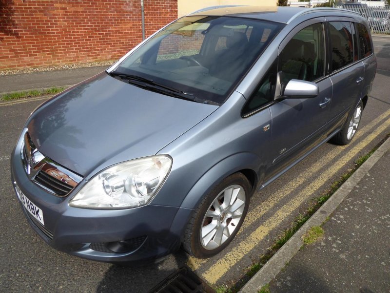 VAUXHALL ZAFIRA