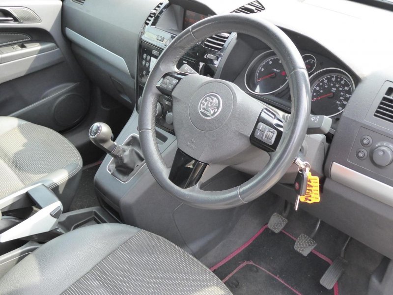 VAUXHALL ZAFIRA