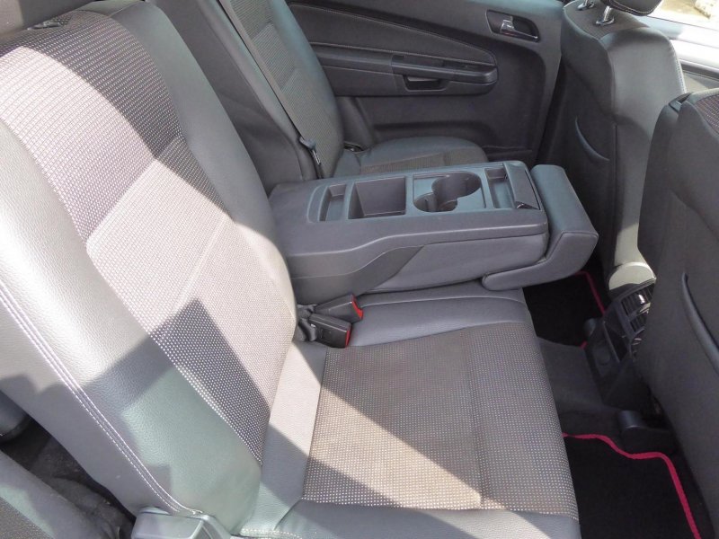 VAUXHALL ZAFIRA