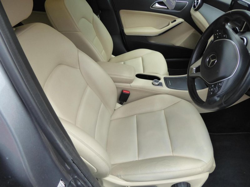 MERCEDES-BENZ GLA CLASS