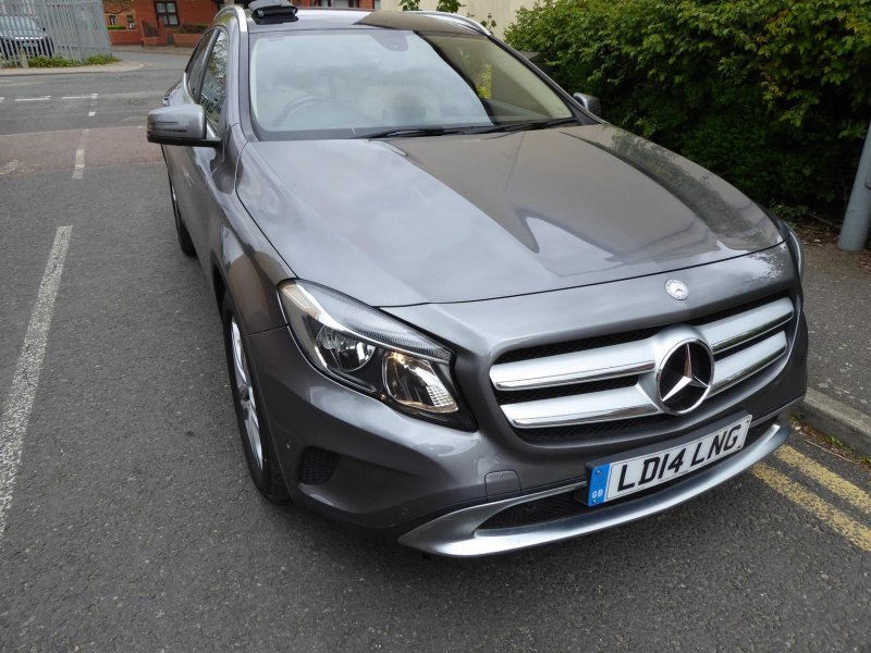 MERCEDES-BENZ GLA CLASS