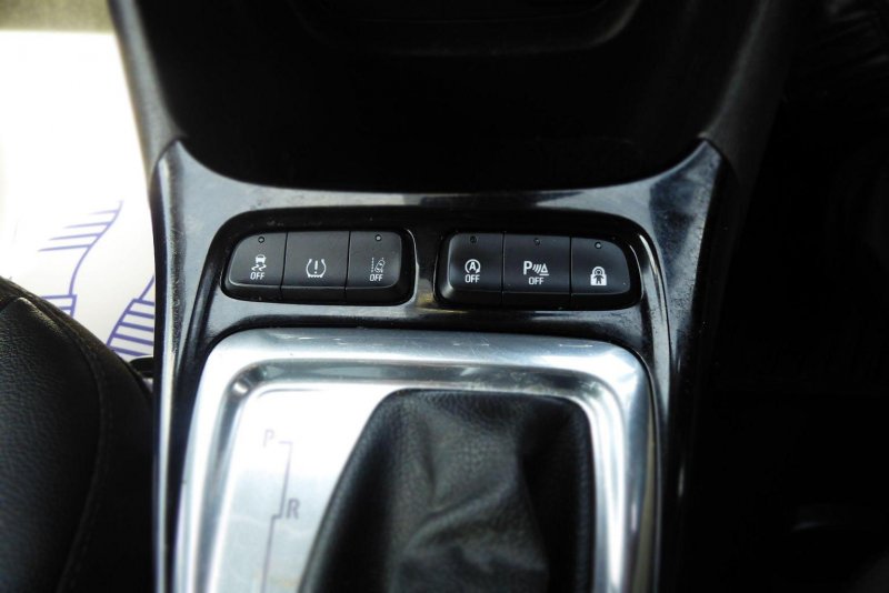 VAUXHALL CROSSLAND X
