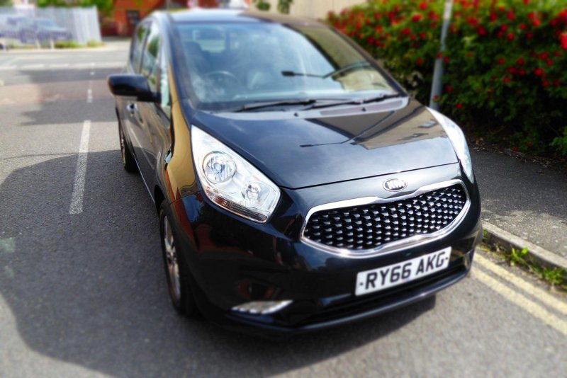 KIA VENGA