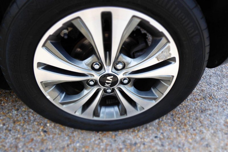 KIA VENGA