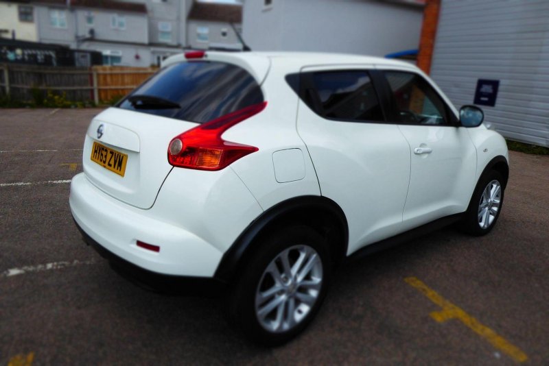 NISSAN JUKE