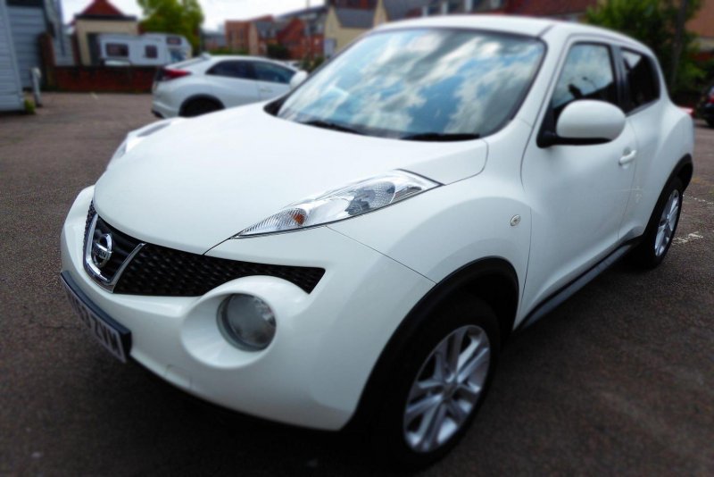 NISSAN JUKE
