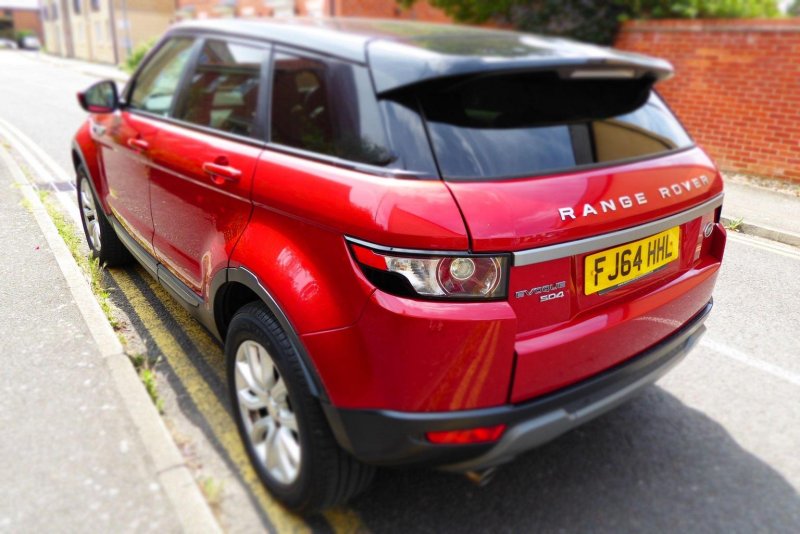 LAND ROVER RANGE ROVER EVOQUE