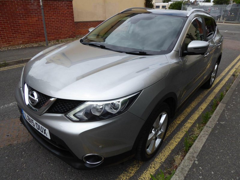 NISSAN QASHQAI